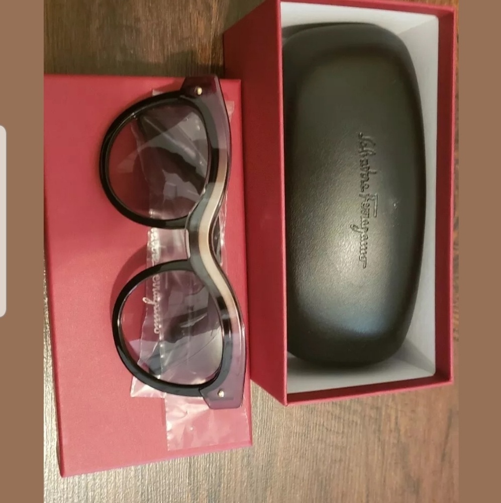 Salvatore ferragamo brand new sunglasses